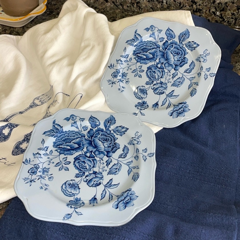 Johnson Bros.Vintage Elizabeth Salad Plate (2)